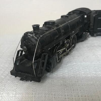Lot 13: Vintage Mantua HO Union Pacific Locomotive Model Train