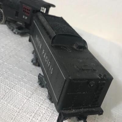 Lot 13: Vintage Mantua HO Union Pacific Locomotive Model Train