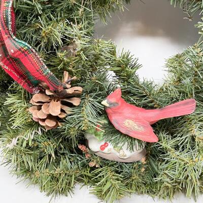 CARDINAL & WHEAT HOLIDAY WREATH
