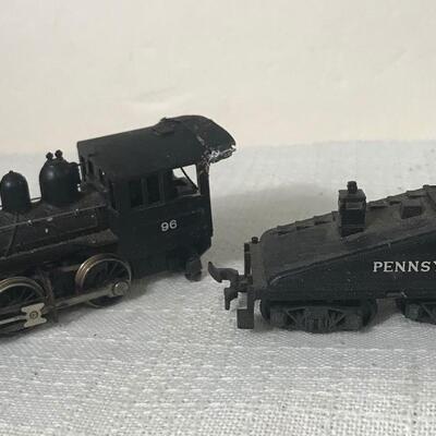 Lot 14: Locomotive & Coal Wagon Pennsylvania #96 Made In Yugoslavia N Scale