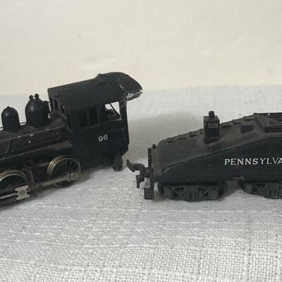 Lot 14: Locomotive & Coal Wagon Pennsylvania #96 Made In Yugoslavia N Scale