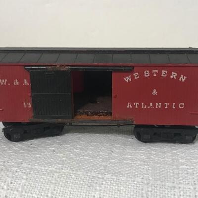 Lot 16: Pair Of Vintage Mantua Train Cars