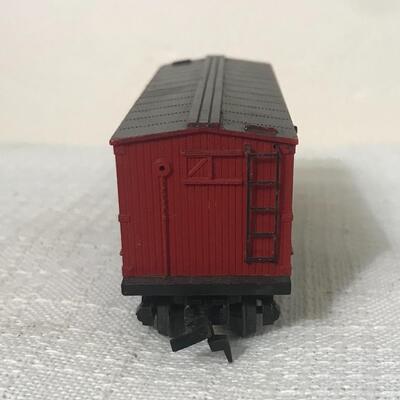 Lot 16: Pair Of Vintage Mantua Train Cars