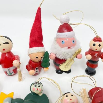 VINTAGE MINI WOODEN ORNAMENT BUNDLE #3