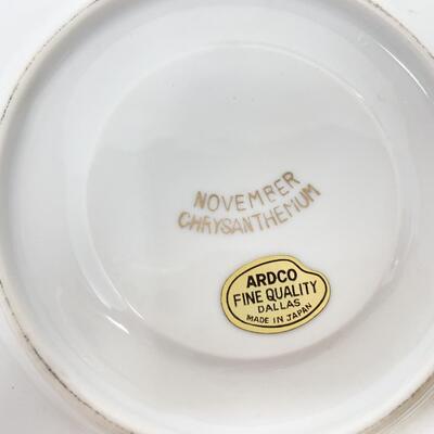 VINTAGE ARDCO LUSTERWARE TEACUP & SAUCER - â€œNOVEMBER CHRYSANTHEMUMâ€