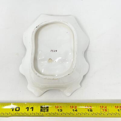 VINTAGE LEFTON â€œMISS PRISSâ€ SPOON REST