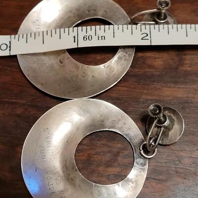 Lot 170: Old ZUNI House Sterling Screwback Earrings