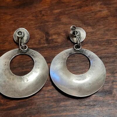 Lot 170: Old ZUNI House Sterling Screwback Earrings