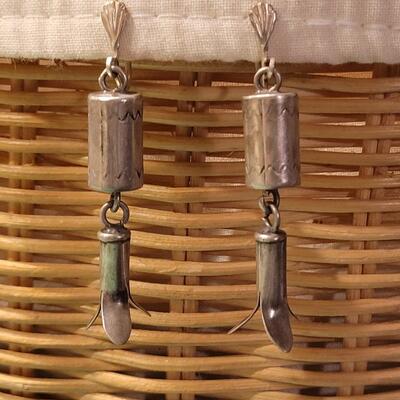 Lot 171: Old Pawn NAVAJO Sterling Squash Blossom Screwback Earrings