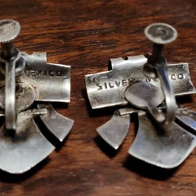 Lot 172: Pre-1948 Mexican Sterling & Amethyst Screwback Earrings
