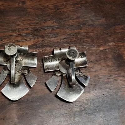 Lot 172: Pre-1948 Mexican Sterling & Amethyst Screwback Earrings
