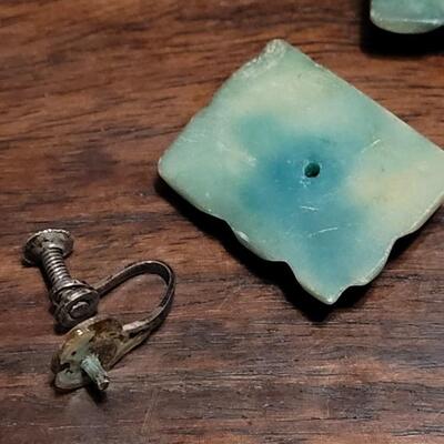 Lot 177: Beautiful Vintage Green Lapis and Sterling Panel Bracelet, Brookhaven and Earrings Set