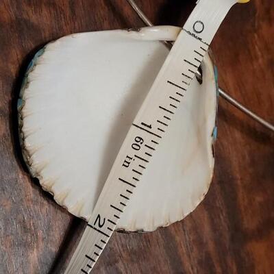 Lot 178: Vintage Santo Domingo Shell Inlaid Necklace