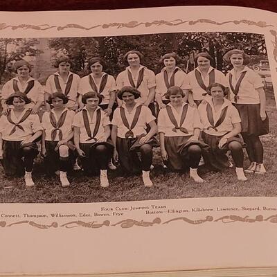 Antique 1922 Milestones Nashville, Tennessee All Girls School Yearbook