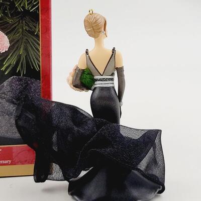 HALLMARK KEEPSAKE 40TH ANNIVERSARY BARBIE ORNAMENT