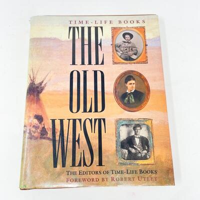 TIME-LIFE BOOKS â€œTHE OLD WESTâ€ LARGE HARDBACK BOOK