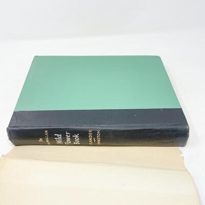1960 â€œTHE MACMILLAN WILDFLOWER BOOKâ€ HARDBACK - AMAZING ILLUSTRATIONS!