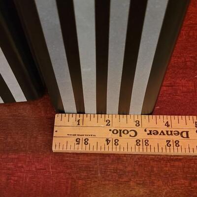 Lot 190: Pair of Black & Silver Vases