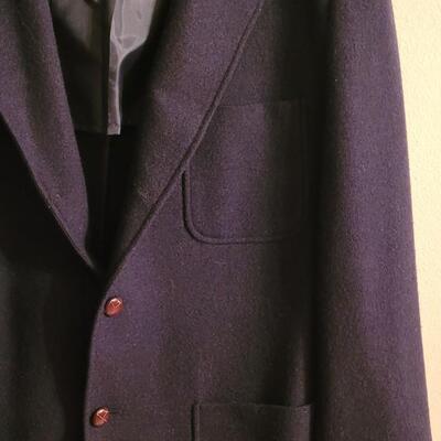 Lot 200: Men's JCrew Coat