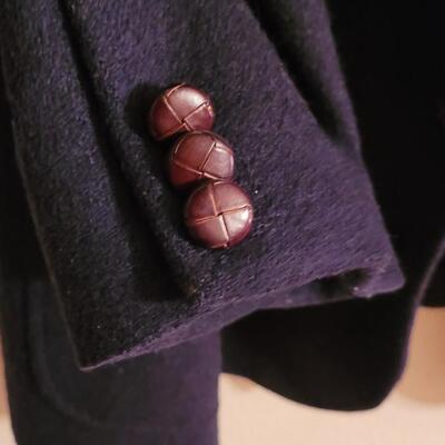 Lot 200: Men's JCrew Coat