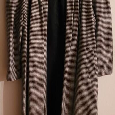 Lot 202: Vintage Knock About Coat Black & White Houndstooth