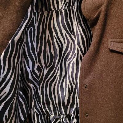 Lot 208: Wool Army Green Military Inspired Jacket
