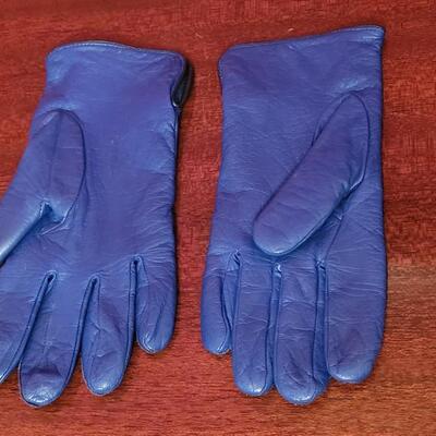 Lot 213: Vintage Blue Leather Gloves and Mixed Scarves