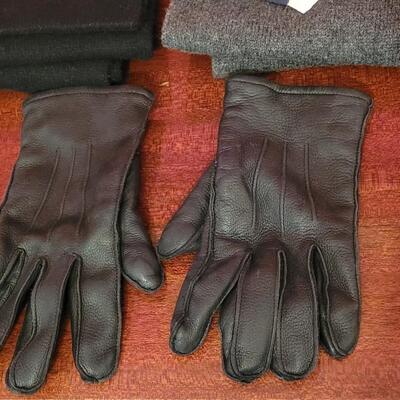 Lot 215: (2) GAP Scarves and One Pair of Gates Men's Leather Gloves