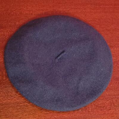 Lot 216: (2) Wool Beret Hats