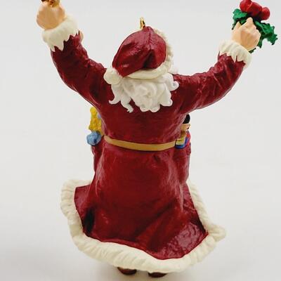 HALLMARK KEEPSAKE "MERRY OLD SANTA" ORNAMENT