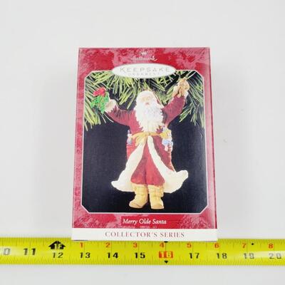 HALLMARK KEEPSAKE "MERRY OLD SANTA" ORNAMENT
