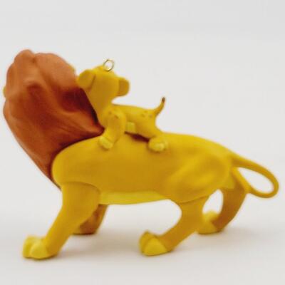 HALLMARK KEEPSAKE "THE LION KING MUFASA & SIMBA" ORNAMENT