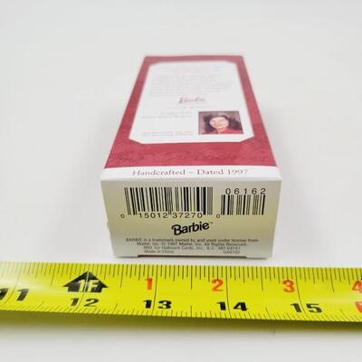 HALLMARK KEEPSAKE "CHINESE BARBIE DOLLS OF THE WORLD COLLECTION" ORNAMENT
