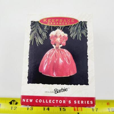 HALLMARK KEEPSAKE "1993 HOLIDAY BARBIE COLLECTORS SERIES" ORNAMENT