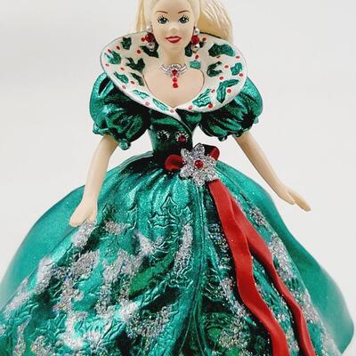 HALLMARK KEEPSAKE "1995 HOLIDAY BARBIE COLLECTORS SERIES" ORNAMENT