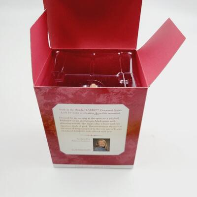 HALLMARK KEEPSAKE "1998 HOLIDAY BARBIE COLLECTORS SERIES" ORNAMENT