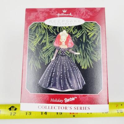 HALLMARK KEEPSAKE "1998 HOLIDAY BARBIE COLLECTORS SERIES" ORNAMENT