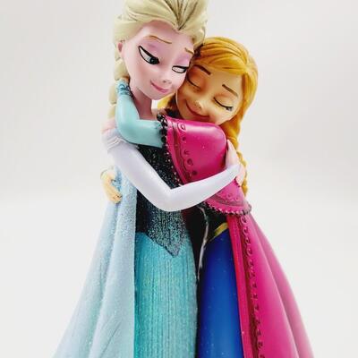 HAMILTON COLLECTION - DISNEYS FROZEN "LOVE WILL THAW A FROZEN HEART" COLLECTABLE STATUE #1086 p