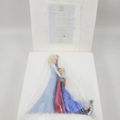HAMILTON COLLECTION  - DISNEYS FROZEN "A SISTERS LOVE NEVER LETS YOU DOWN" COLLECTABLE STATUE #0571
