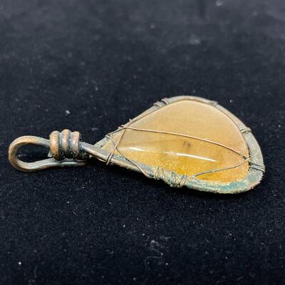 QUARTZ? WIRE WRAPPED TRARDROP PENDANT