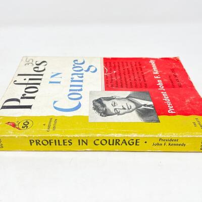 â€œPROFILES IN COURAGEâ€ BY JOHN F. KENNEDY PAPERBACK BOOK