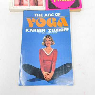 WOMENâ€™S WELLNESS BOOK BUNDLE