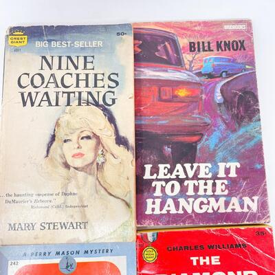 VINTAGE MYSTERY PAPERBACK BOOK BUNDLE
