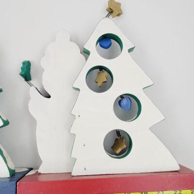WOODEN HOLIDAY PENGUIN & REINDEER DECOR BUNDLE