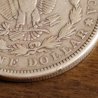 Lot 223: Antique 1921 Morgan Dollar .900 Silver