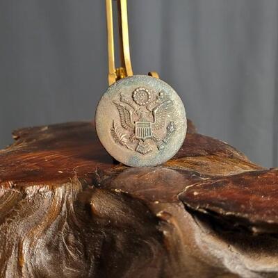 Lot 225: WWI Era Eagle E PLURIBUS UNUM Belt Buckle ROSETTE US ARMY CALVARY