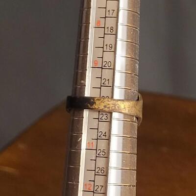 Lot 226: Size 10 Antique STERLING SILVER & Enamel Signet Crest Ring