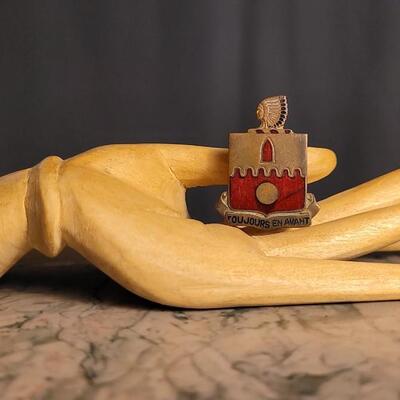Lot 229: Vintage WW2 160th Field Artillery Military Pin