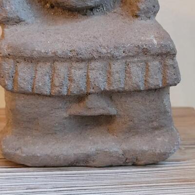 Lot 230: Authentic Pre-Columbian Statue