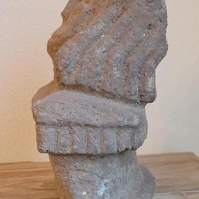 Lot 230: Authentic Pre-Columbian Statue